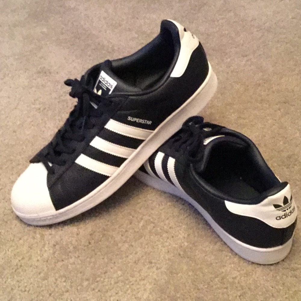 Men shoes size 14